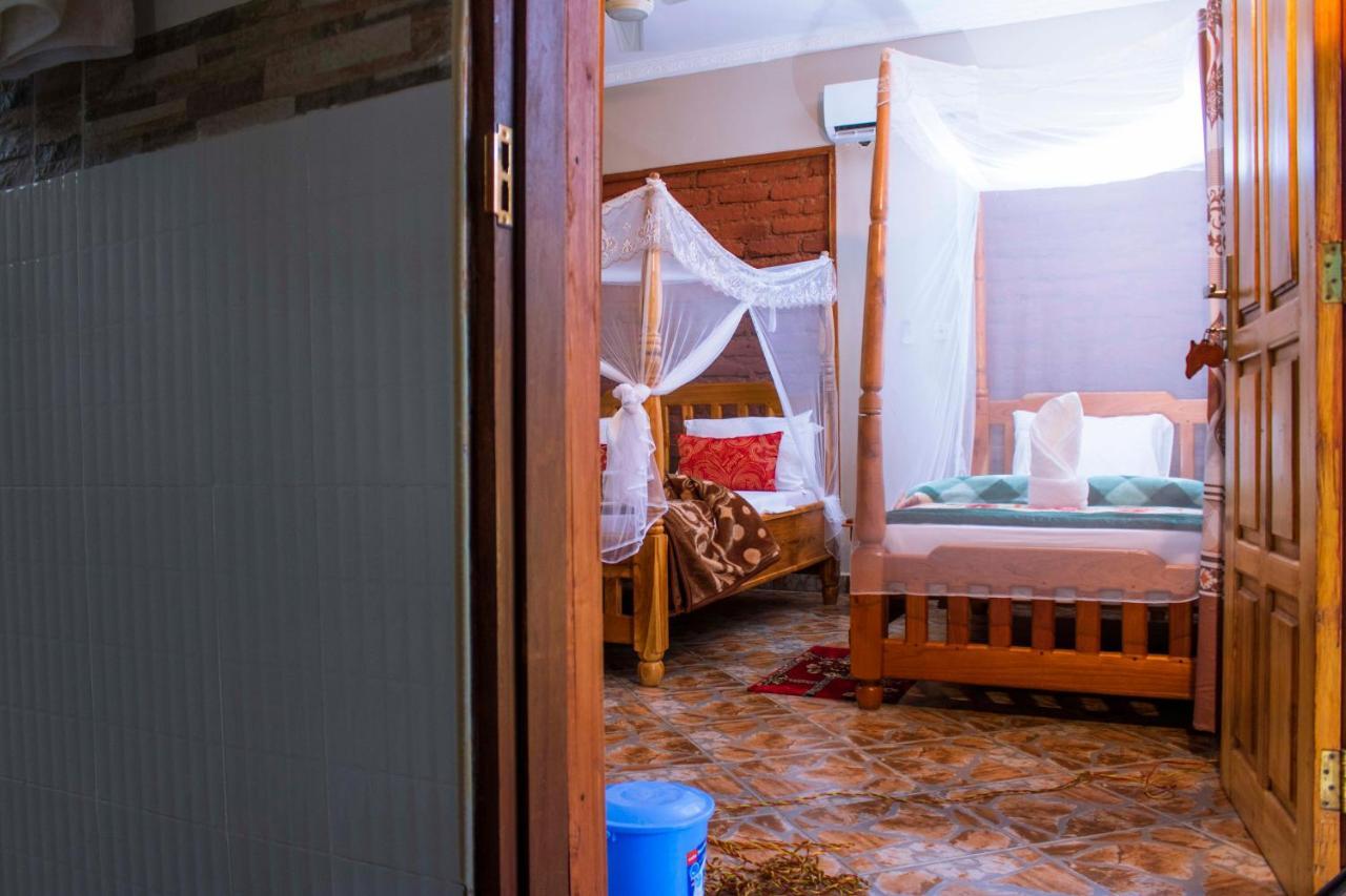 Mantis Lodge & Camping Site Morogoro ภายนอก รูปภาพ