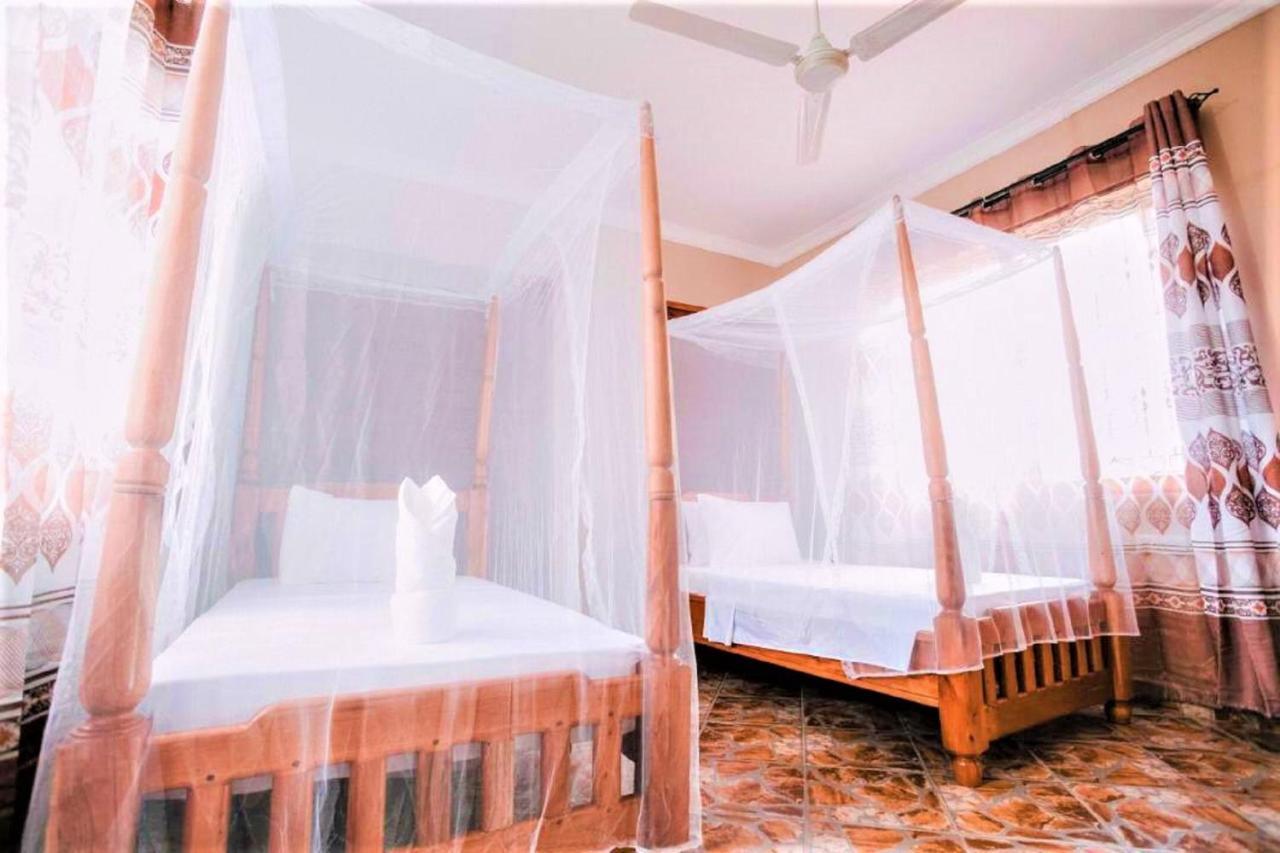 Mantis Lodge & Camping Site Morogoro ภายนอก รูปภาพ